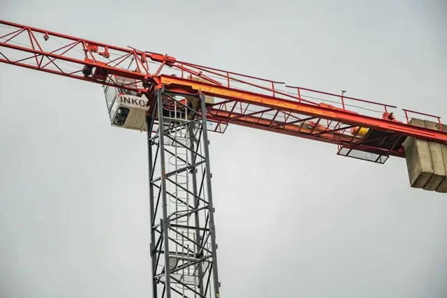 Formation CACES R487 TP conducteurtrice de grues à tour