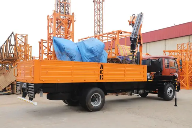 Formation Formation grue de chargement CACES R490 module pratique test 7H